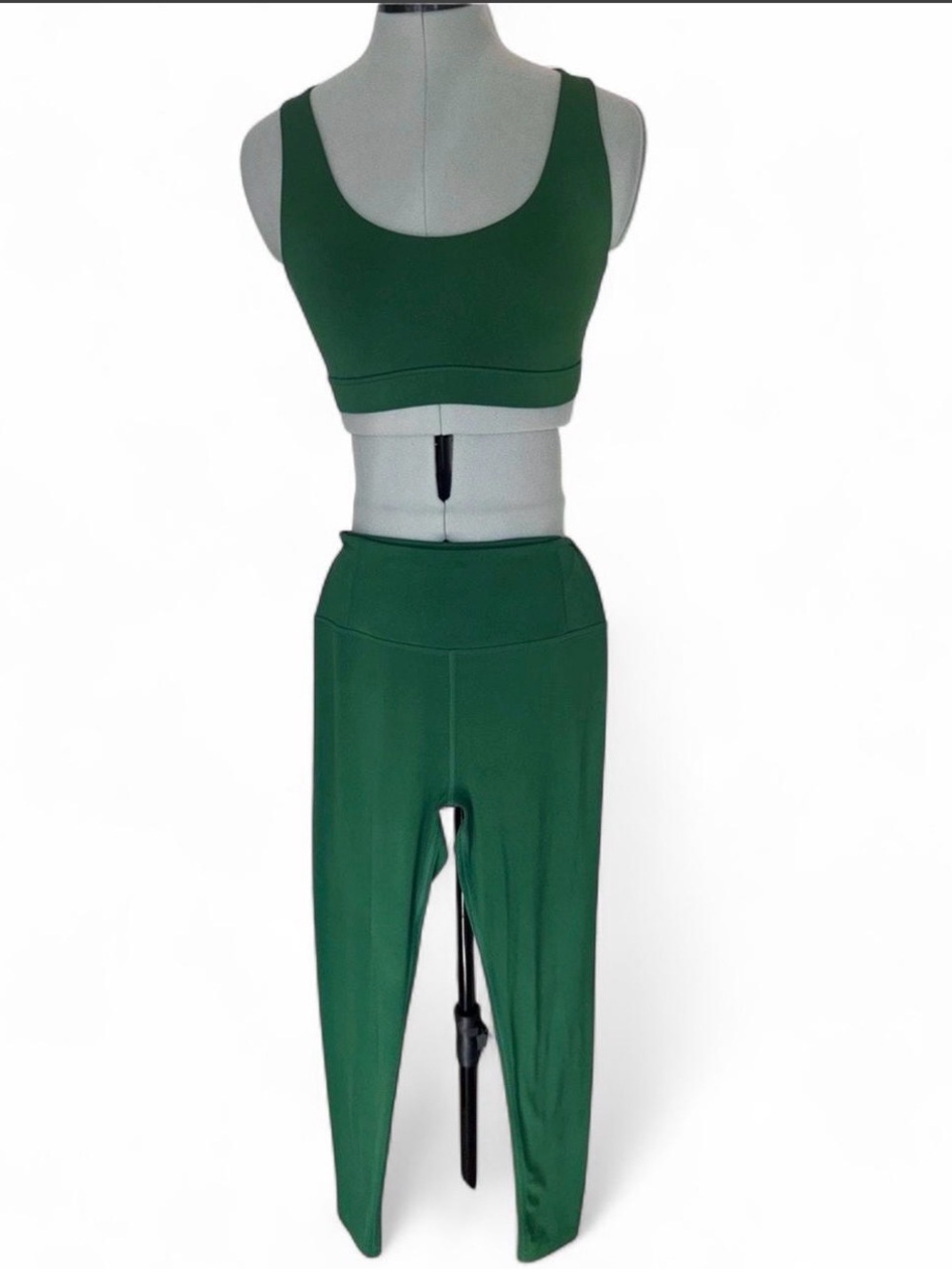Set-Girlfriend Collective Paloma Bra and Matching Compressive High-Rise Leggings